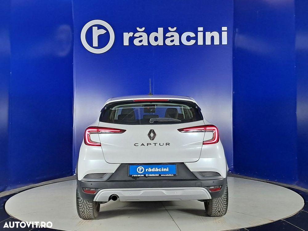 Renault Captur - 16