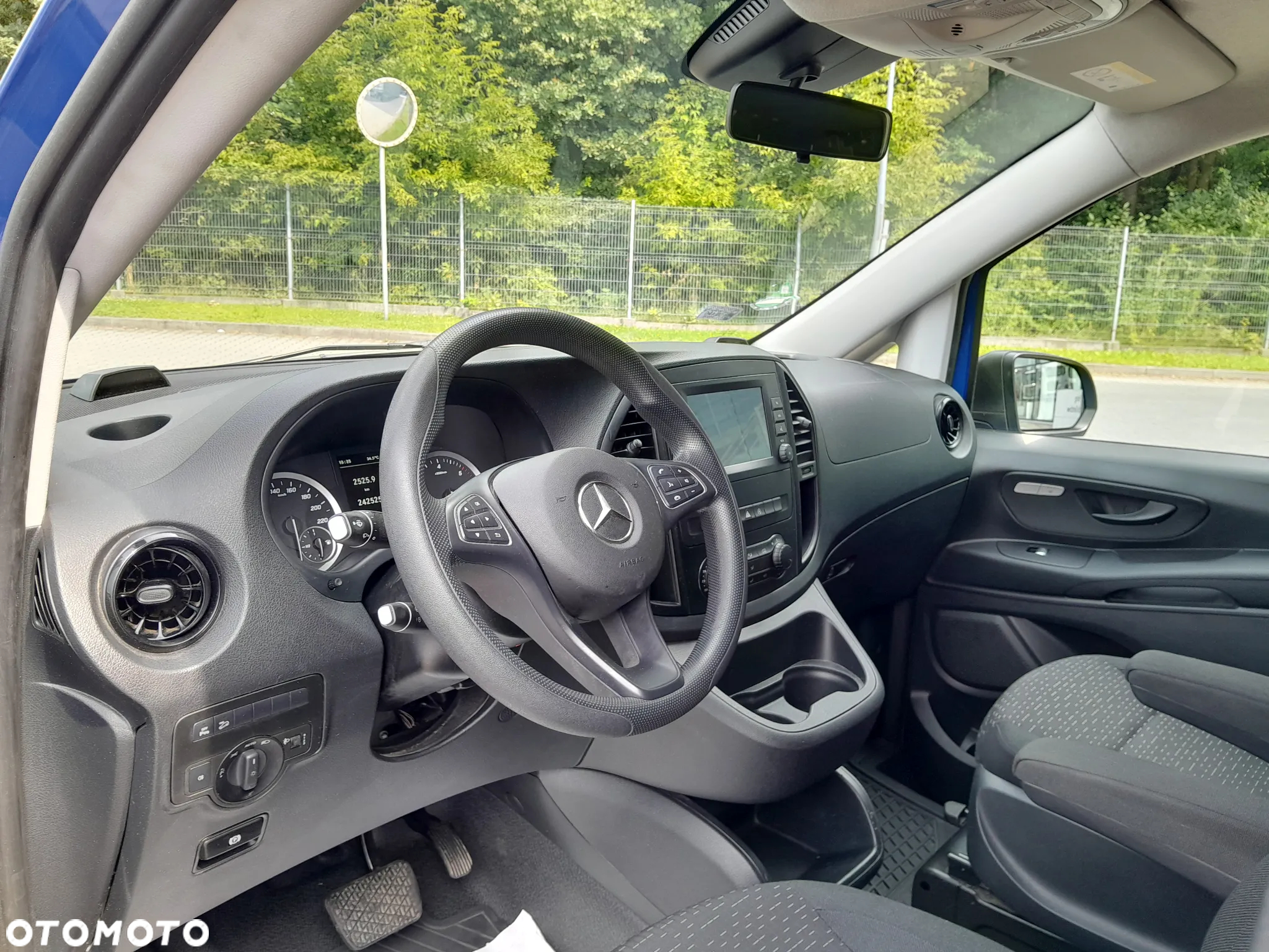 Mercedes-Benz Vito 119 Mixto 4X4 - 6