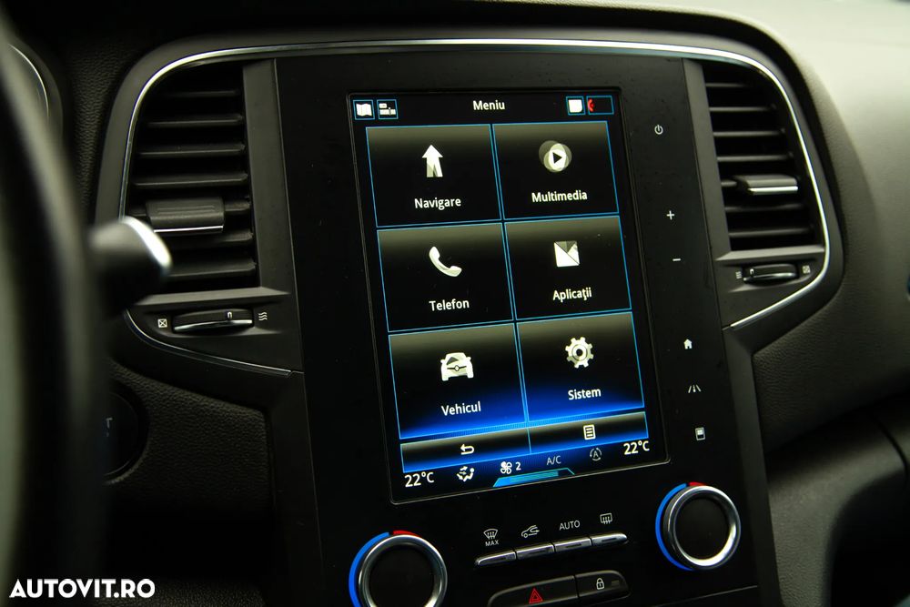 Renault Megane TCe 140 GPF R.S. LINE - 19