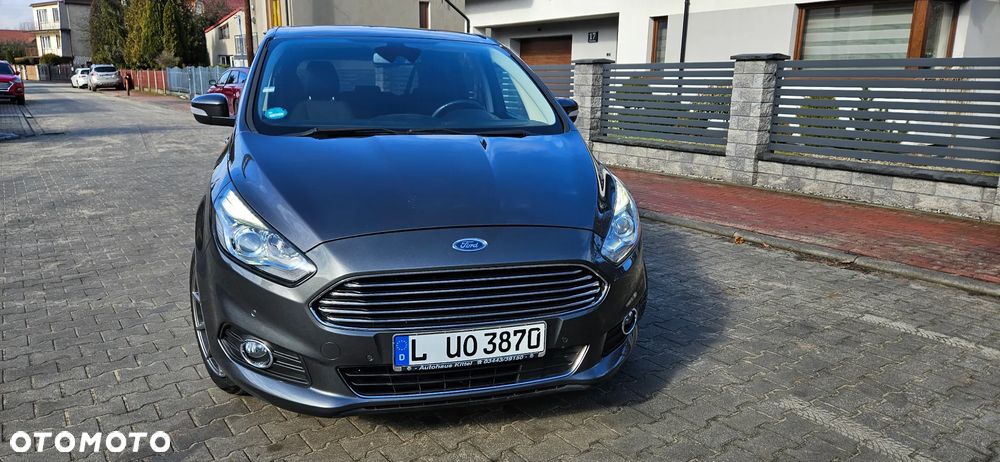 Ford S-Max 2.0 TDCi Titanium PowerShift - 2