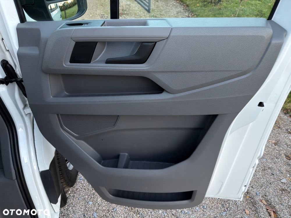 Volkswagen Crafter - 26