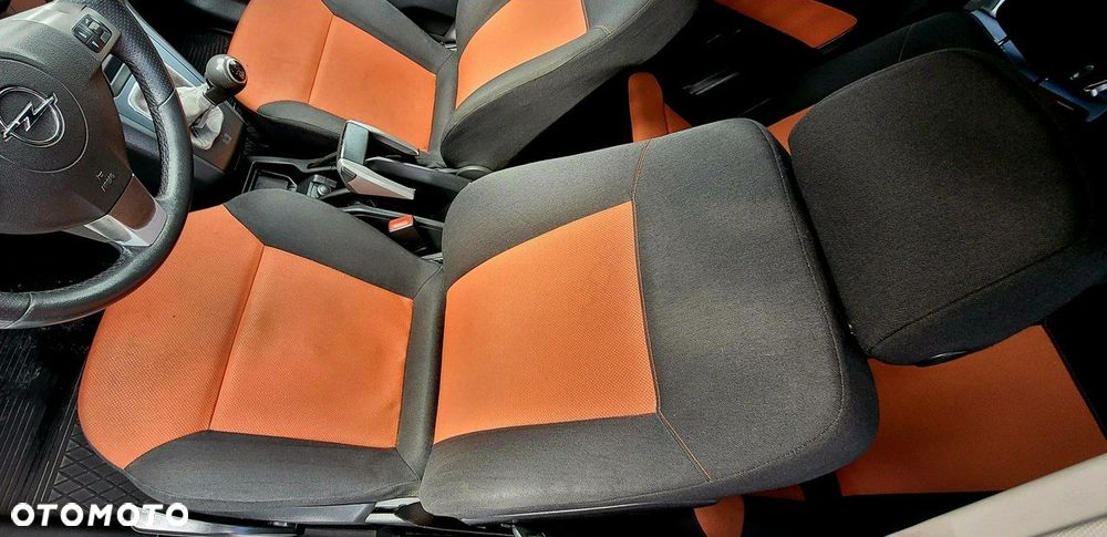 Opel Zafira 1.9 CDTI Essentia - 11