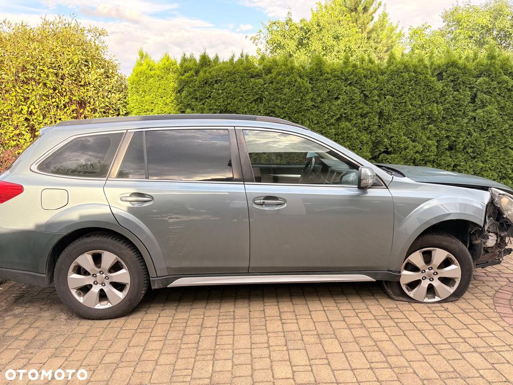 Subaru Outback - 5