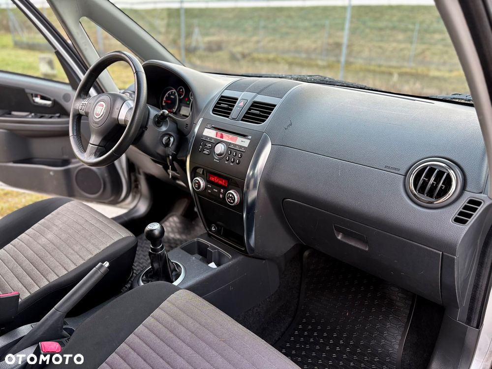 Fiat Sedici 1.6 16V 4x4 Dynamic - 17