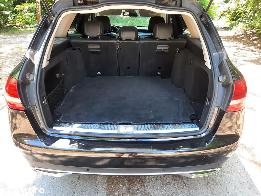 Mercedes-Benz Klasa C 200 7G-TRONIC - 29