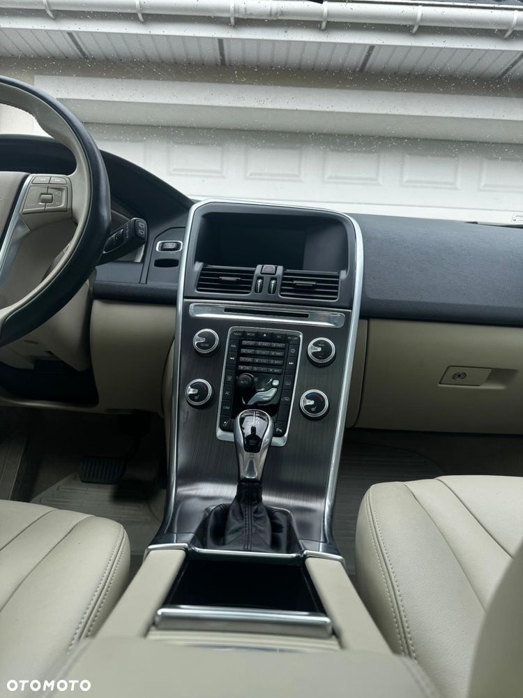 Volvo XC 60 T6 AWD Summum - 6