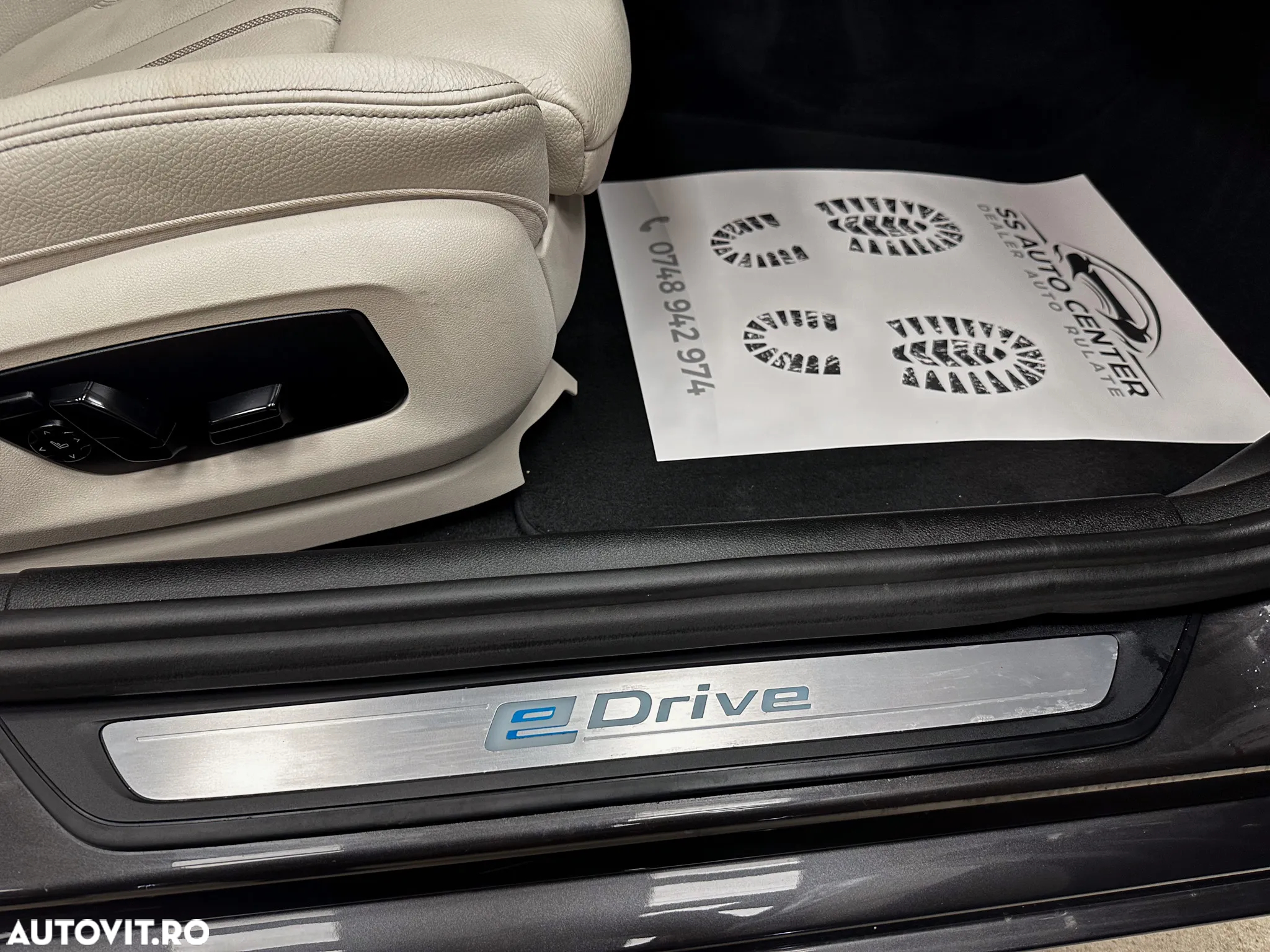 BMW Seria 5 530e Aut. Sport Line - 16