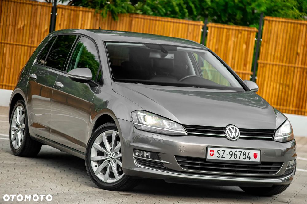 Volkswagen Golf 1.4 TSI BMT Highline - 1