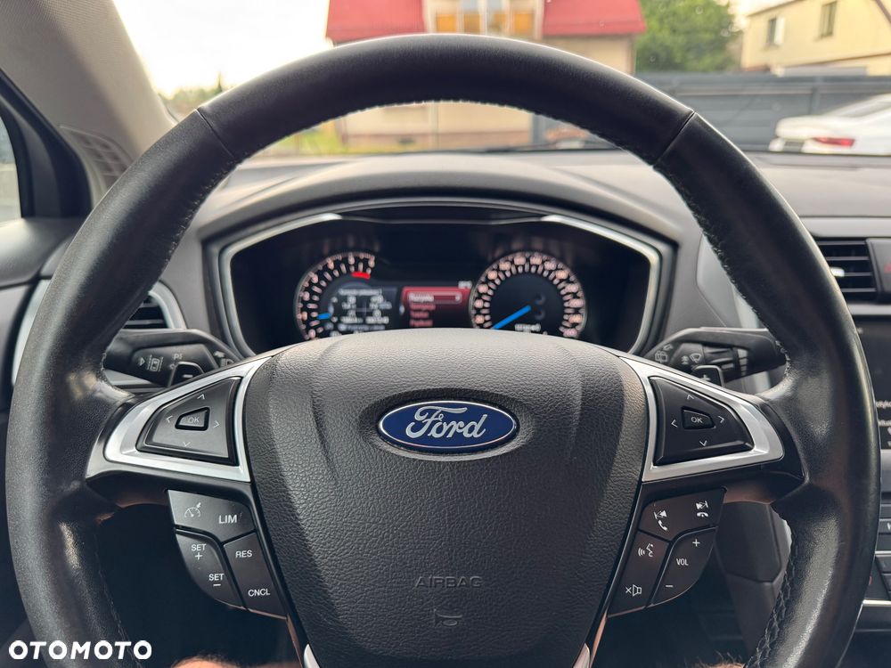 Ford Mondeo 2.0 TDCi Titanium 4WD PowerShift - 35