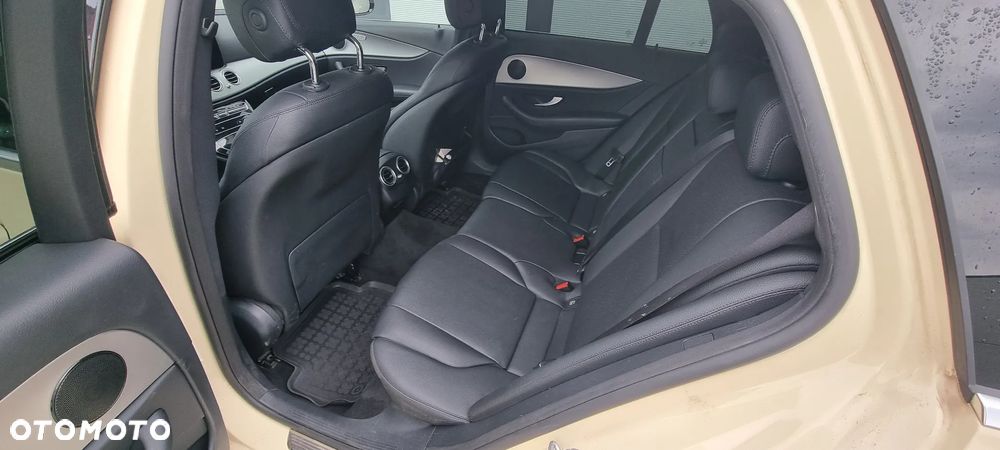 Mercedes-Benz Klasa E 200 d Exclusive - 5