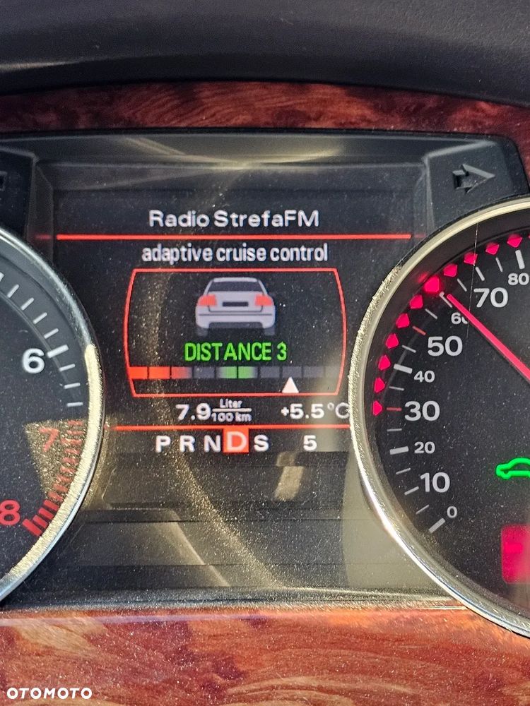 Audi A8 4.2 Quattro - 22