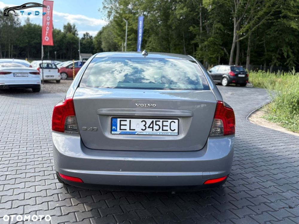 Volvo S40 1.6 R-Design Momentum - 13