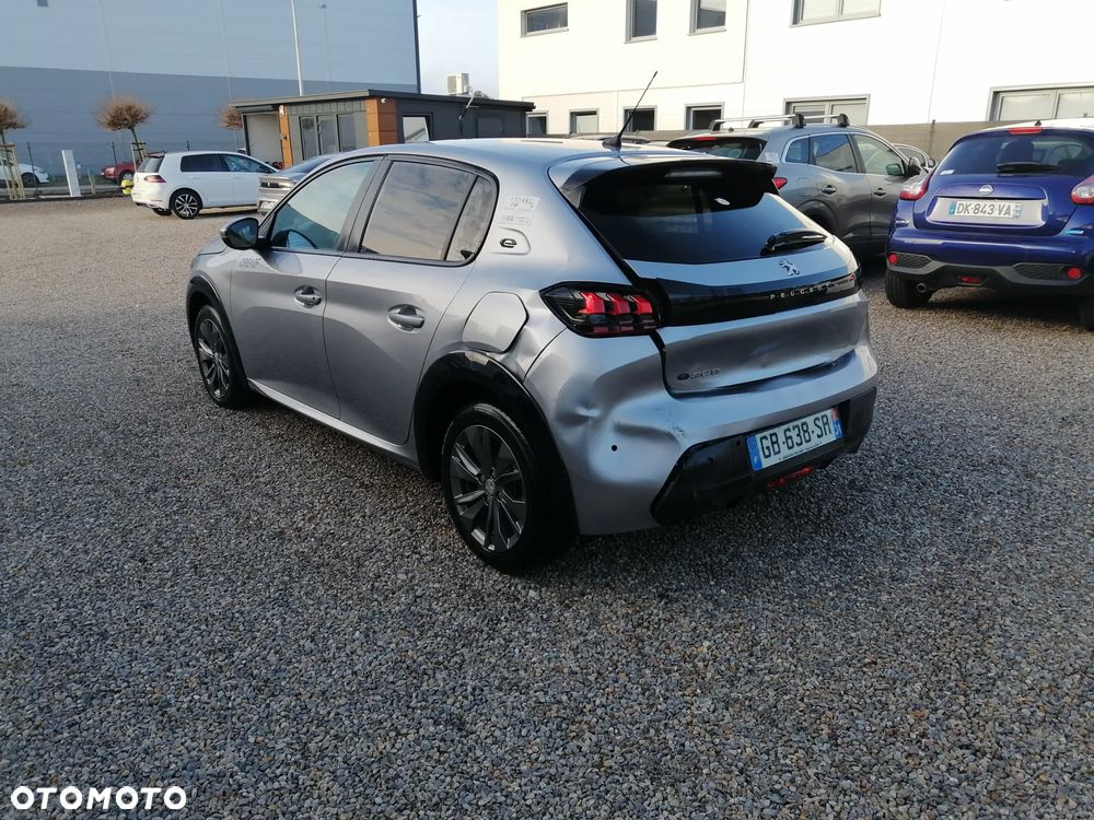 Peugeot 208 Elektromotor 136 Business - 4