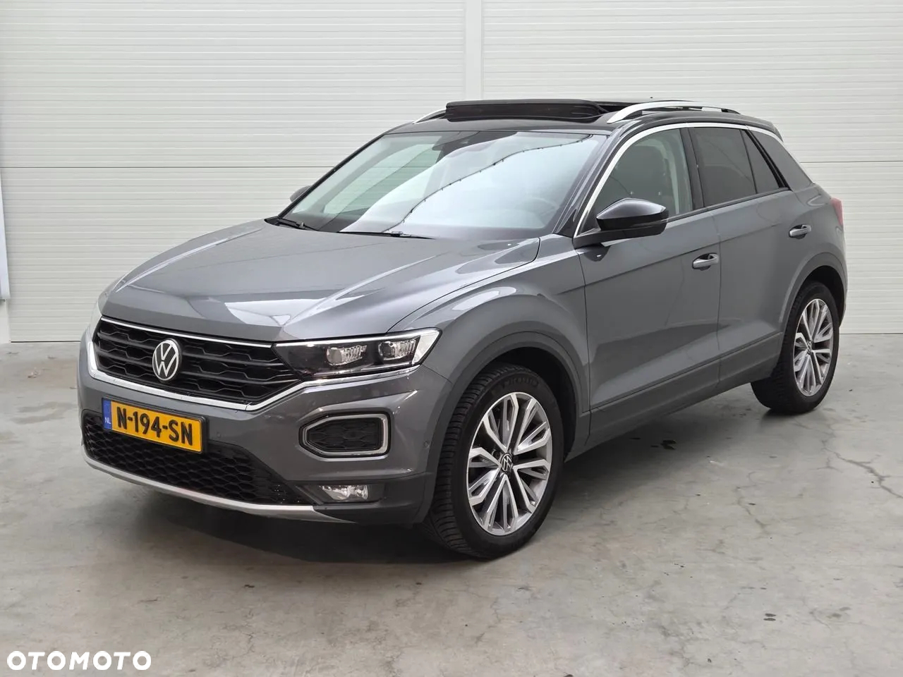 Volkswagen T-Roc 1.5 TSI OPF R-Line - 2