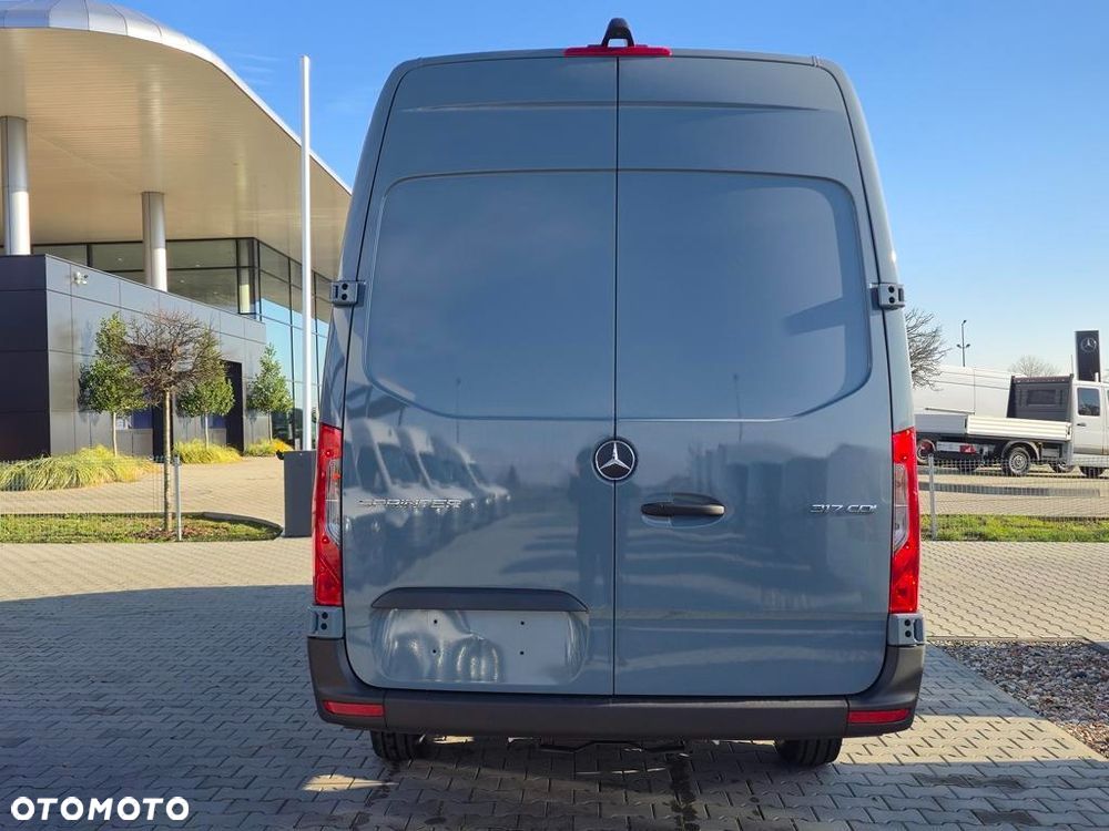 Mercedes-Benz Sprinter 317 CDI Long BASE 9G-Tronic - 5