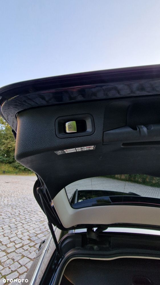 Mercedes-Benz Klasa C 200 d 9G-TRONIC Avantgarde - 14