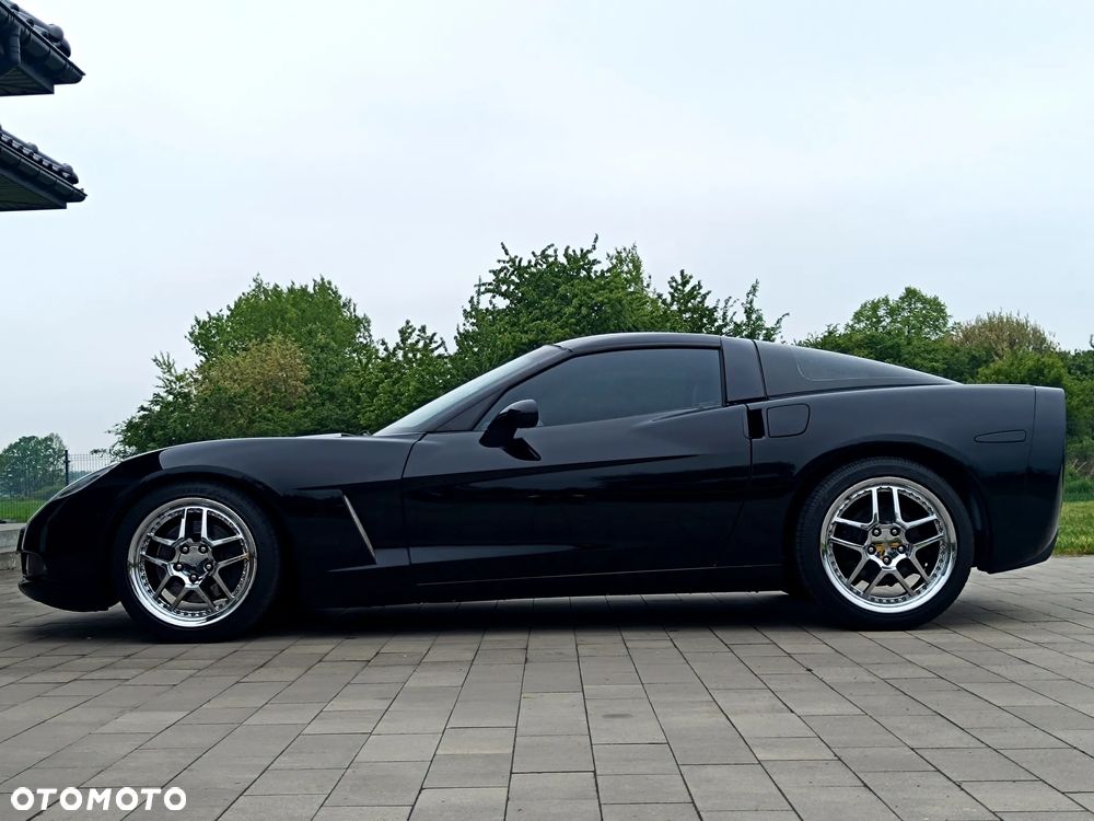 Chevrolet Corvette - 6