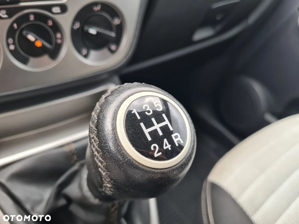 Fiat Qubo - 22