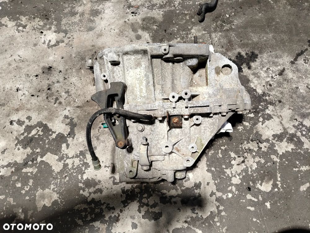 Skrzynia biegów Renault Scenic 3, Megane 3, Laguna 3 - 1