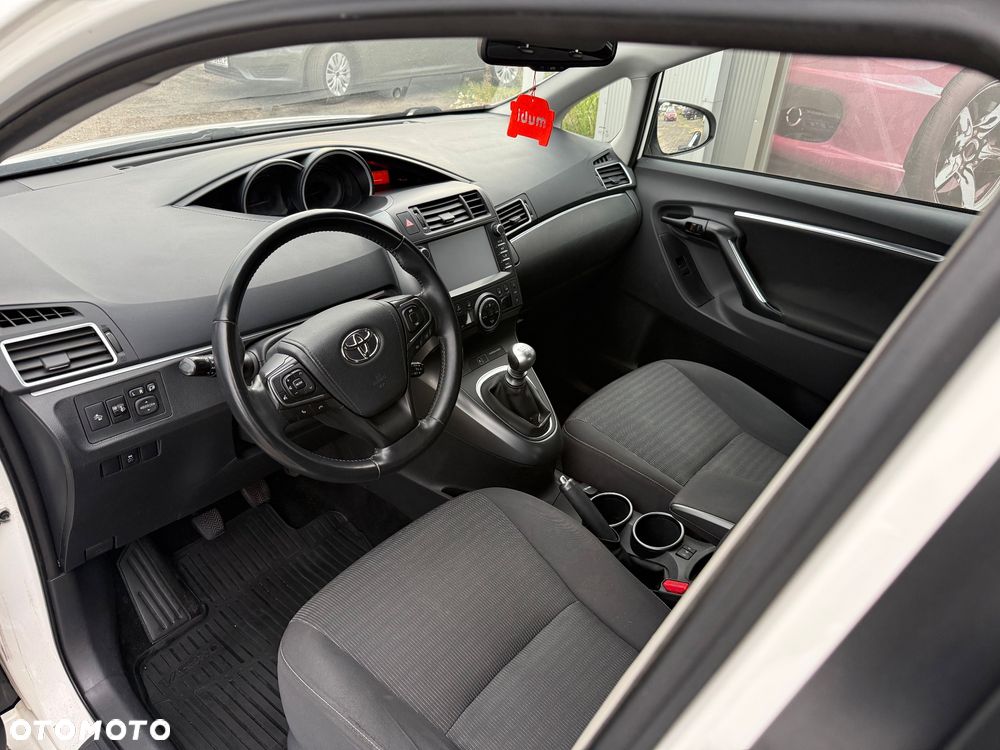 Toyota Verso - 13