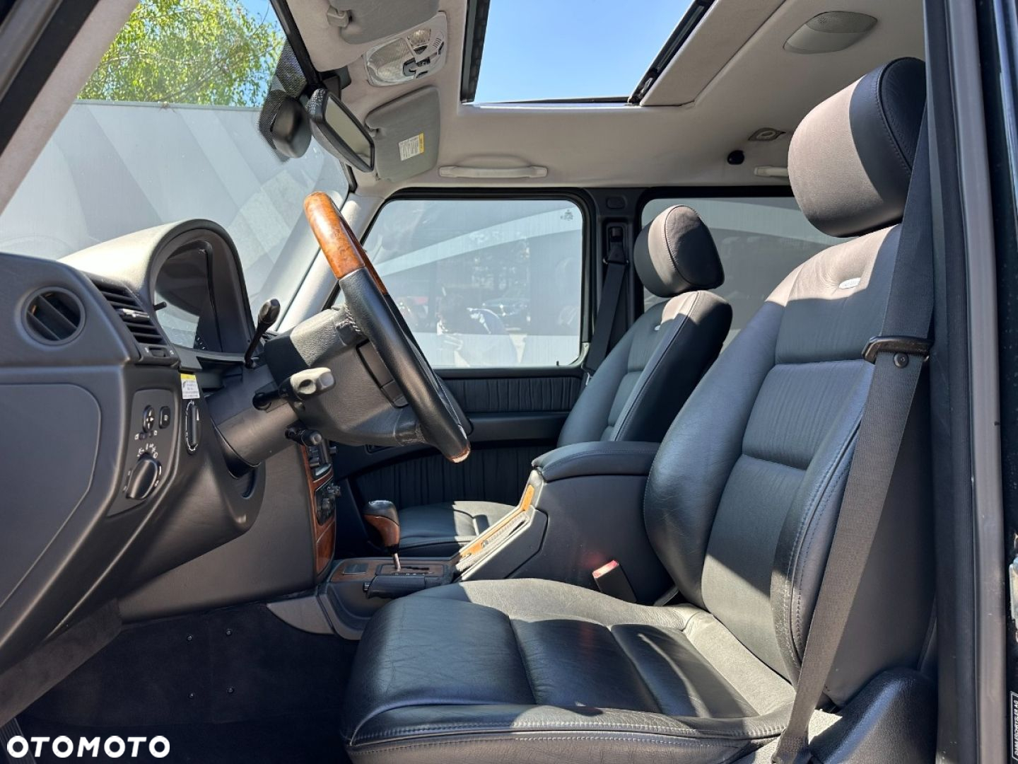 Mercedes-Benz Klasa G 500 Automatik Grand Edition - 6