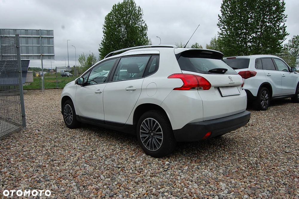 Peugeot 2008 - 16