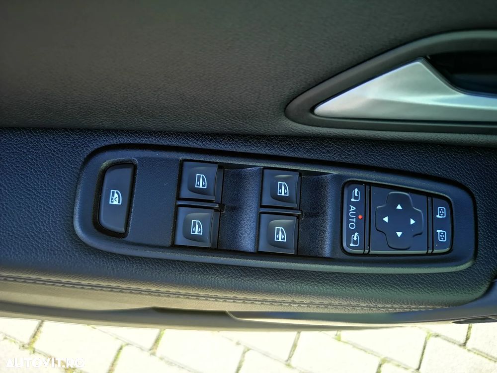 Dacia Duster TCe 150 EDC Prestige - 17