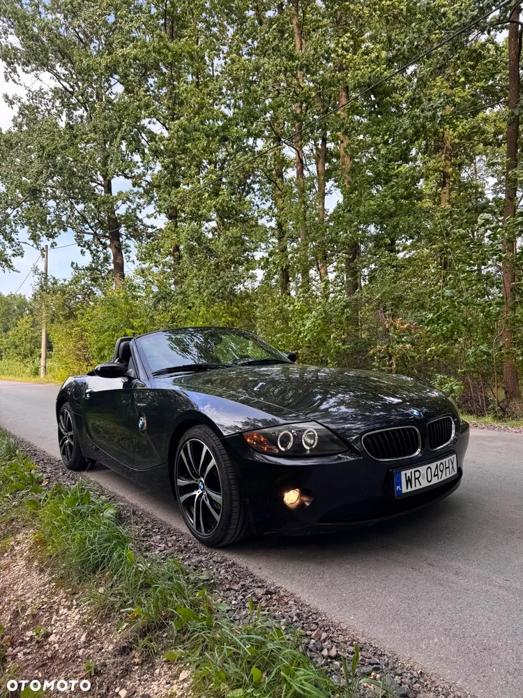 BMW Z4 2.2i - 10