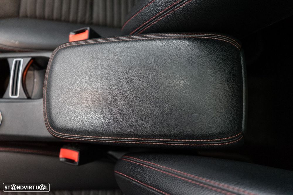 Mercedes-Benz GLA 220 d AMG Line - 26