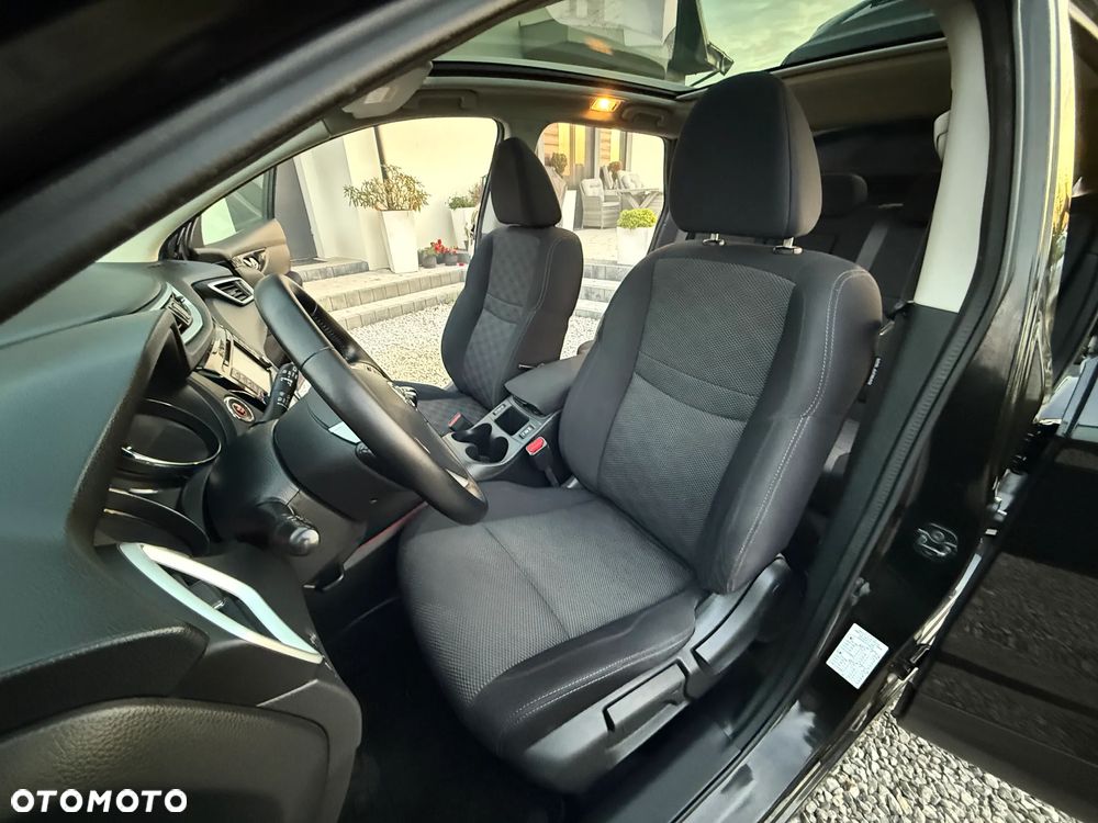 Nissan Qashqai 1.6 DIG-T Tekna - 23