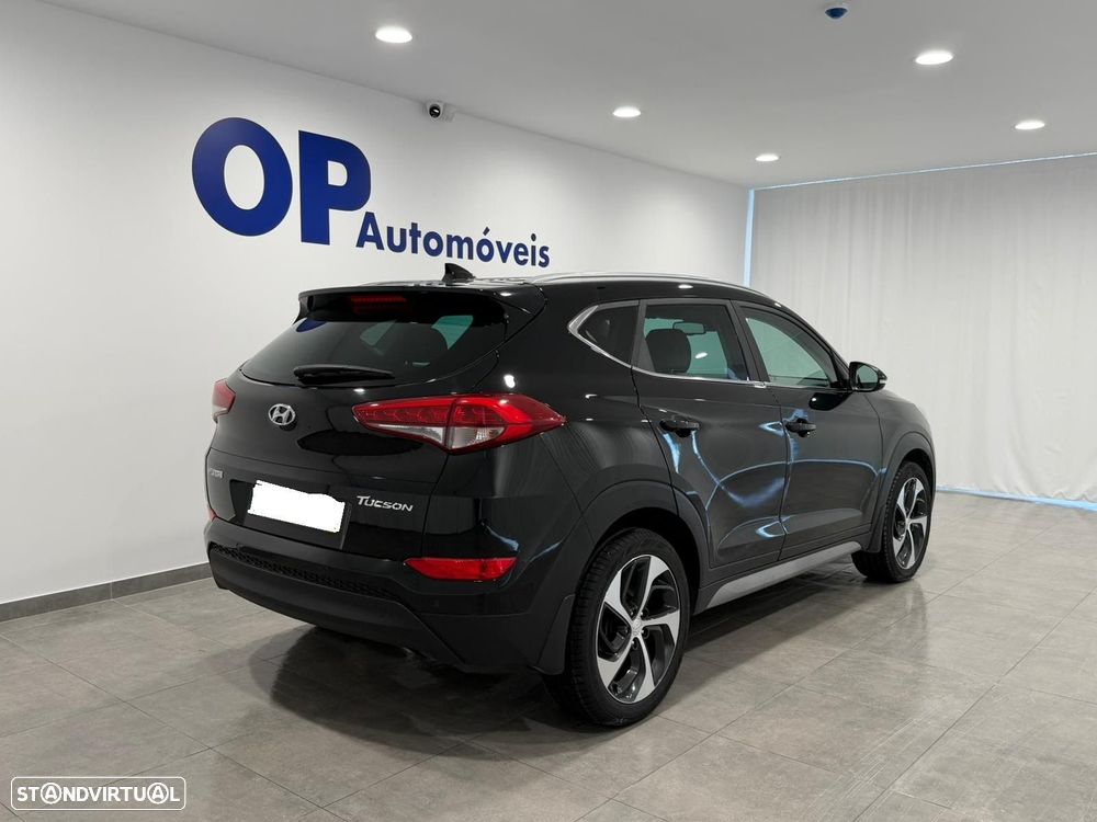 Hyundai Tucson 1.7 CRDi Premium - 3