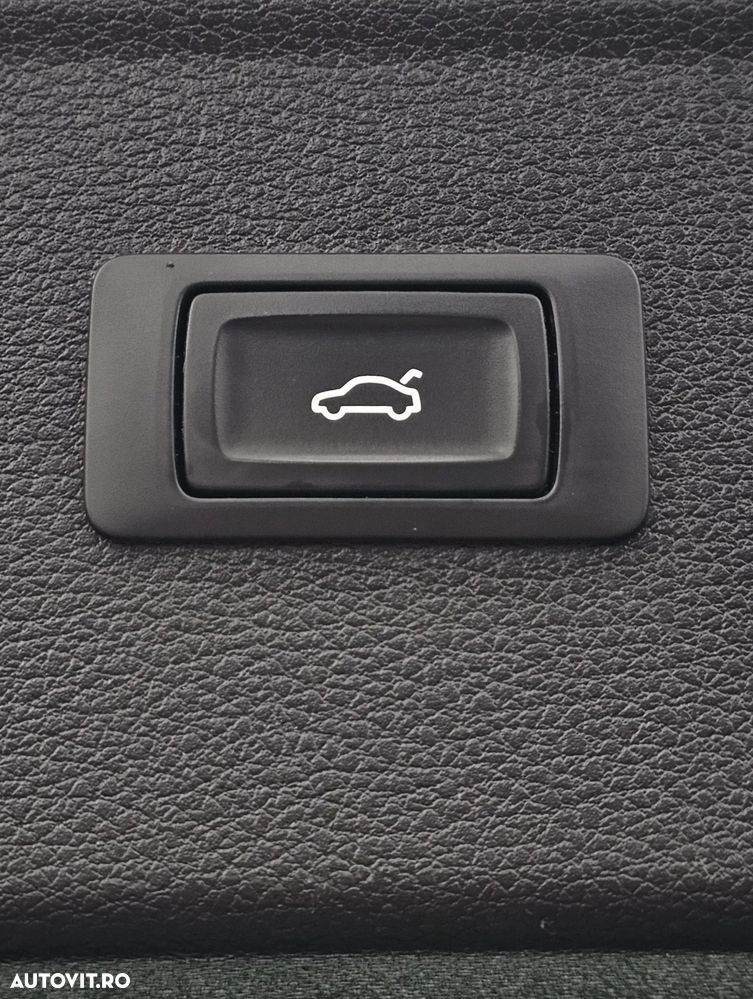 Audi Q5 50 TFSI e quattro S tronic design - 22