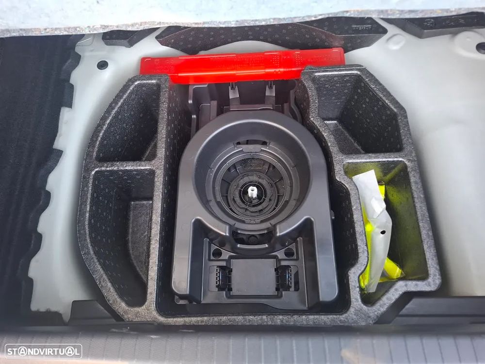 Peugeot 208 PureTech 75 Active - 47