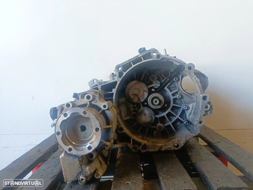 Caixa De Velocidades Audi A3 (8P1)  Kdl Caixa De Velocidades 2.0 Tdi 4 - 1
