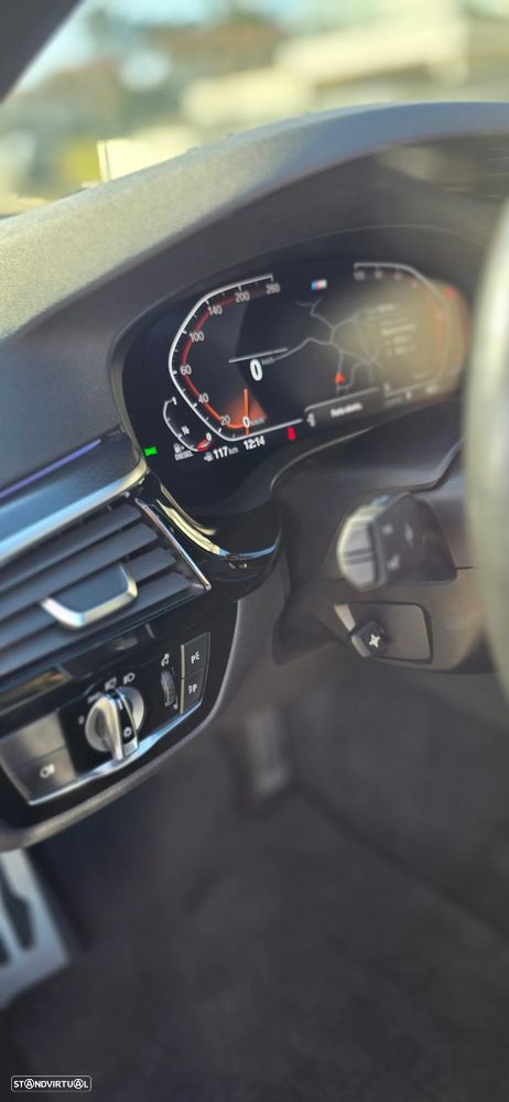 BMW 520 d Pack M Auto - 17