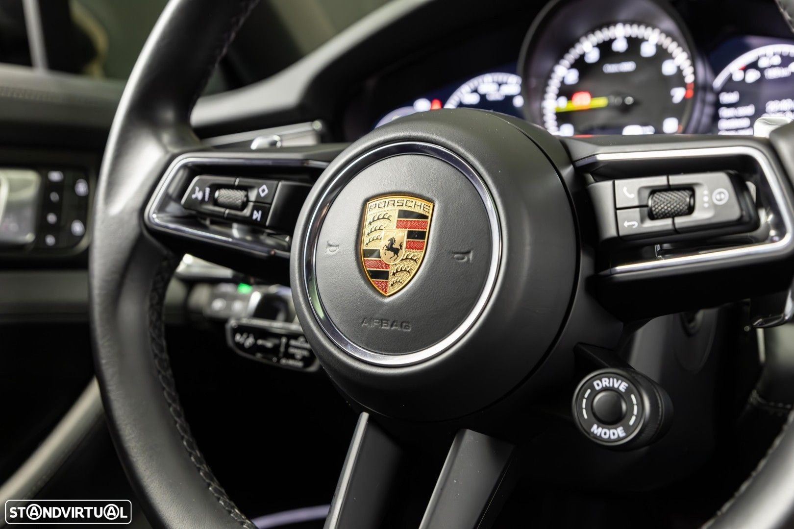Porsche Panamera Sport Turismo 4 E-Hybrid Platinum Edition PDLS - 40
