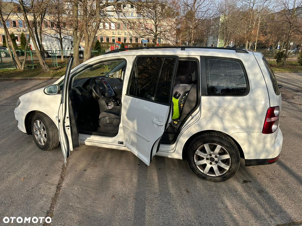 Volkswagen Touran 1.4 TSI Comfortline - 5