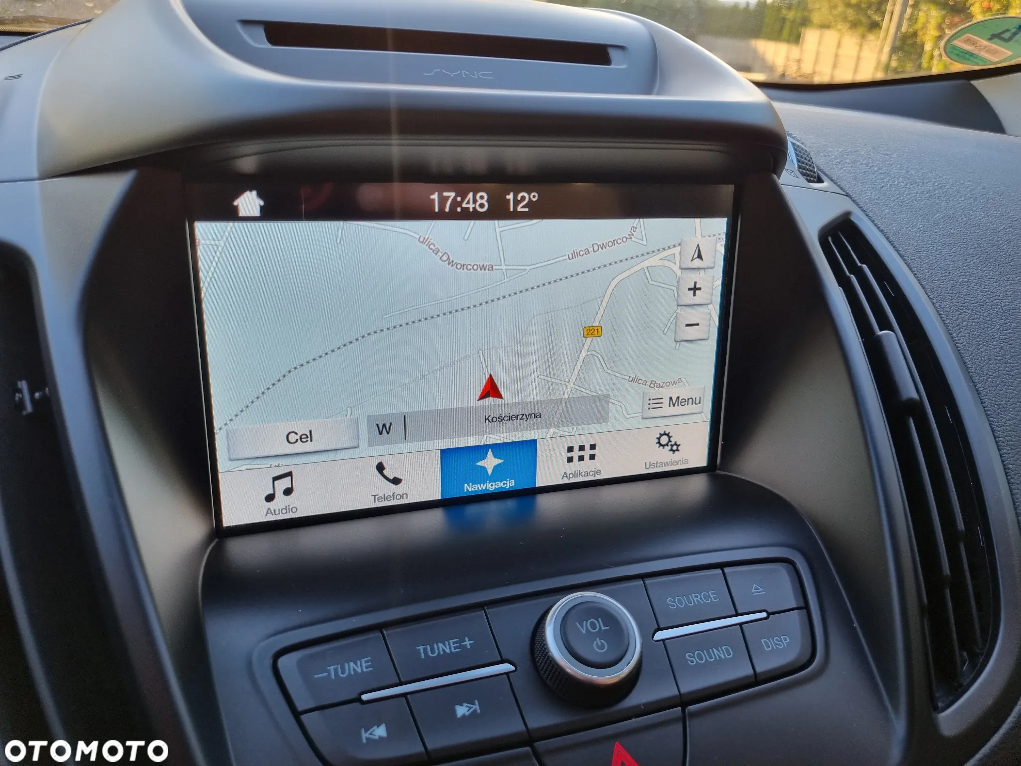 Ford Kuga 1.5 EcoBoost 2x4 Titanium - 13