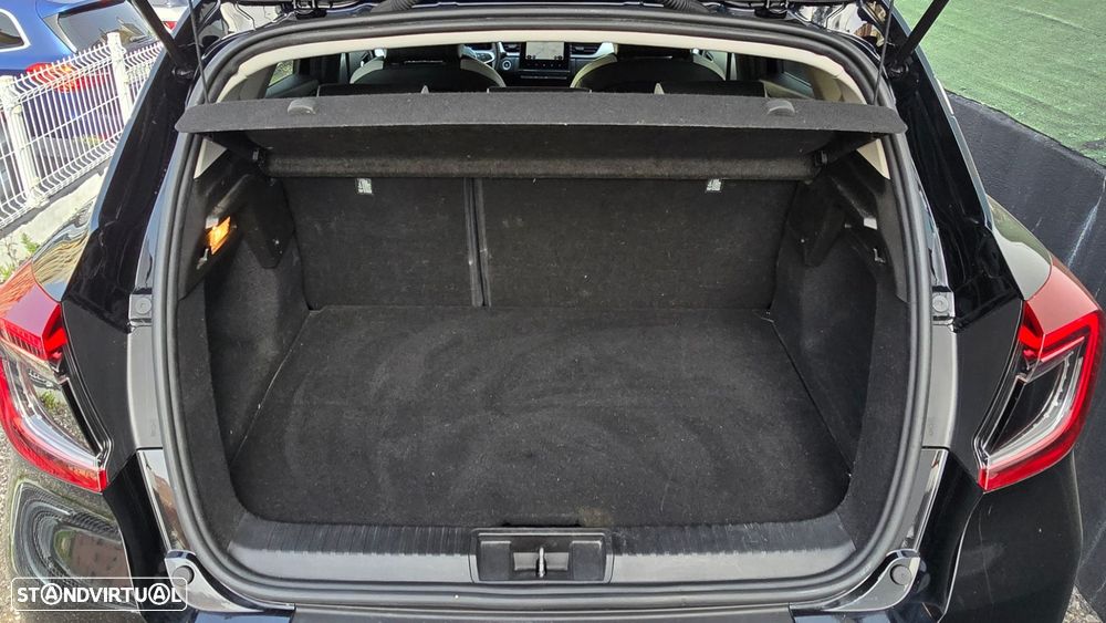 Renault Captur 1.6 E-Tech Plug-In Intens - 55