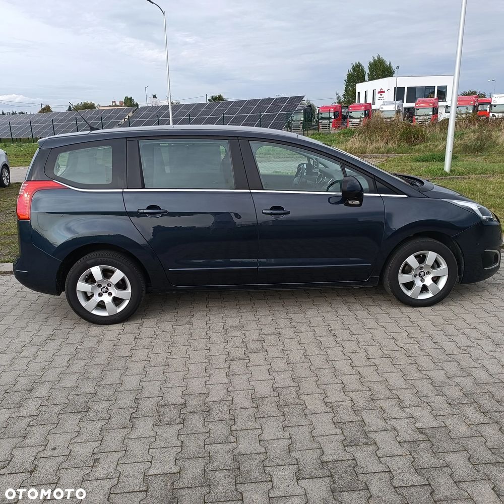 Peugeot 5008 e-HDI FAP 115 EGS6 Stop&Start Active - 14
