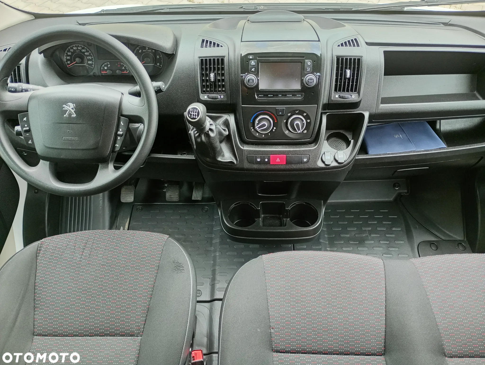 Peugeot BOXER L4H2 MAXI BRYGADÓWKA 7 OSÓB KLIMA KAMERA TEMPOMAT NR.117 - 12