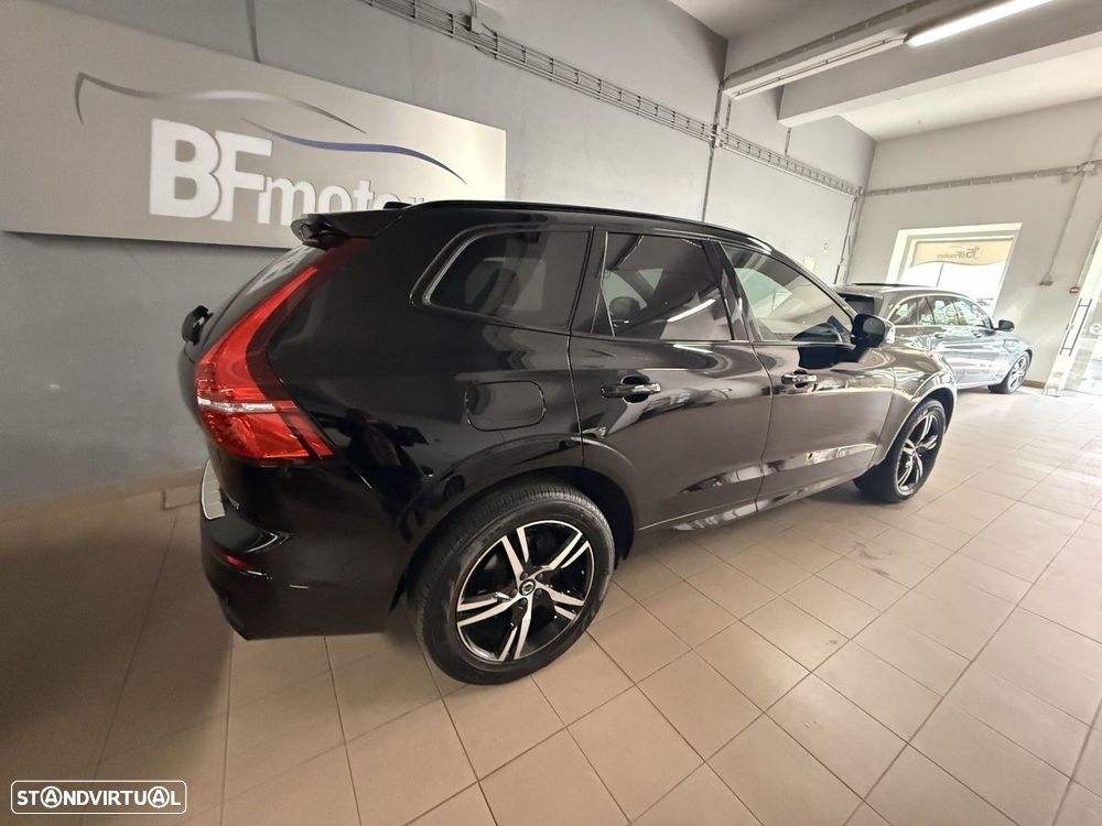 Volvo XC 60 2.0 B4 Plus Dark - 6