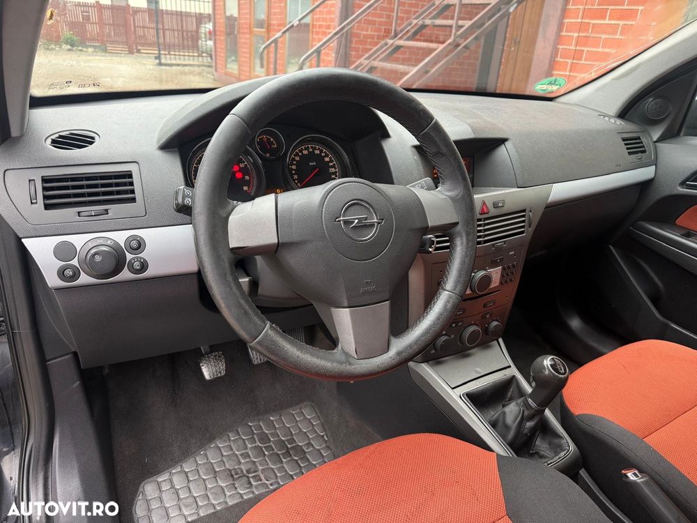 Opel Astra - 13