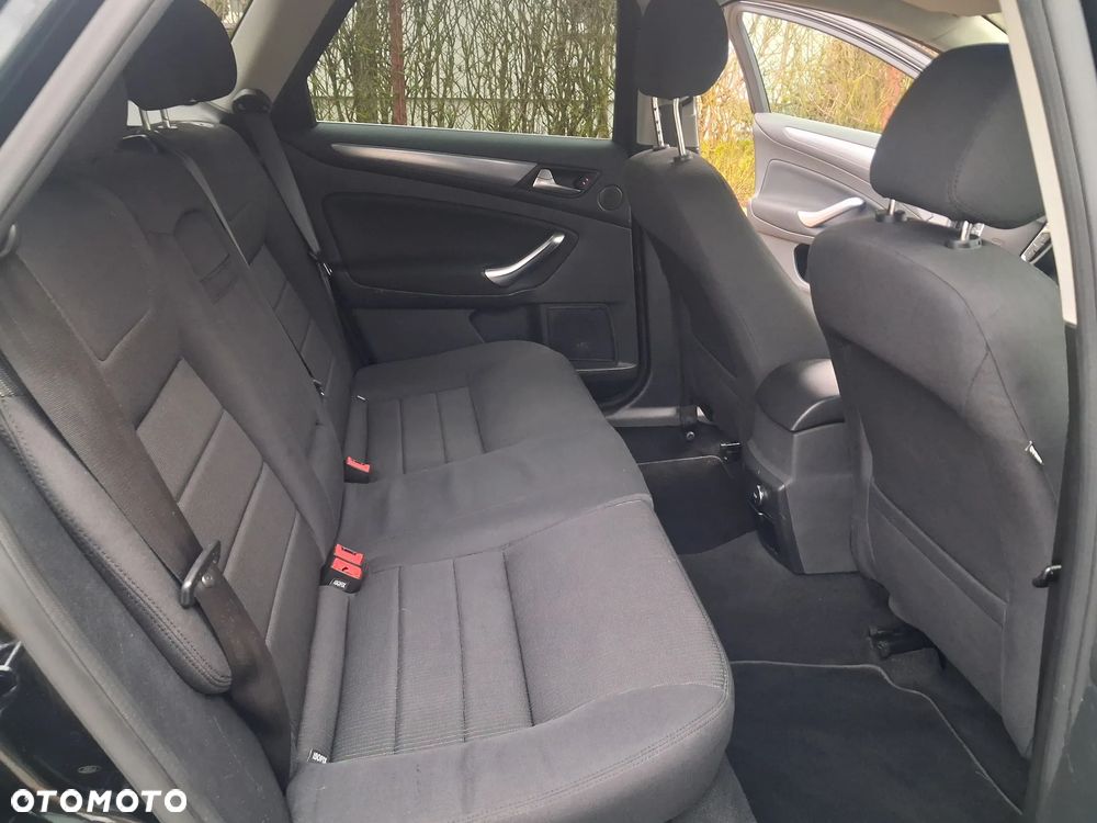 Ford Mondeo 2.0 TDCi Titanium X - 17
