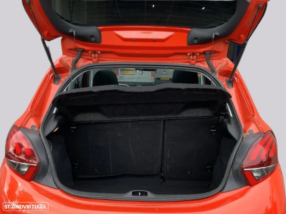 Peugeot 208 1.2 VTi Allure - 16