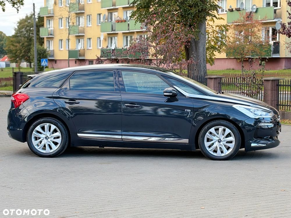 Citroën DS5 2.0 HDi Hybrid4 SoChic MCP - 4