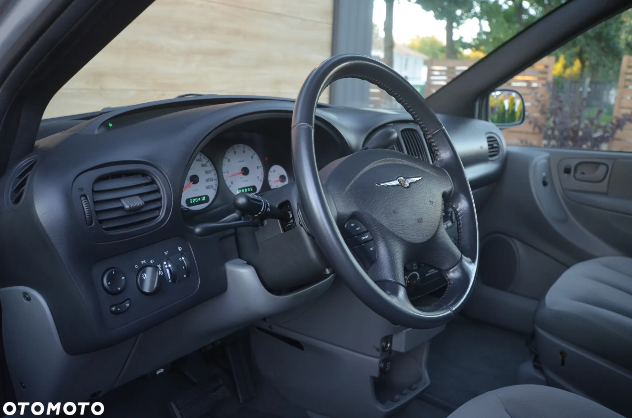 Chrysler Grand Voyager 3.3 LX S&G - 33