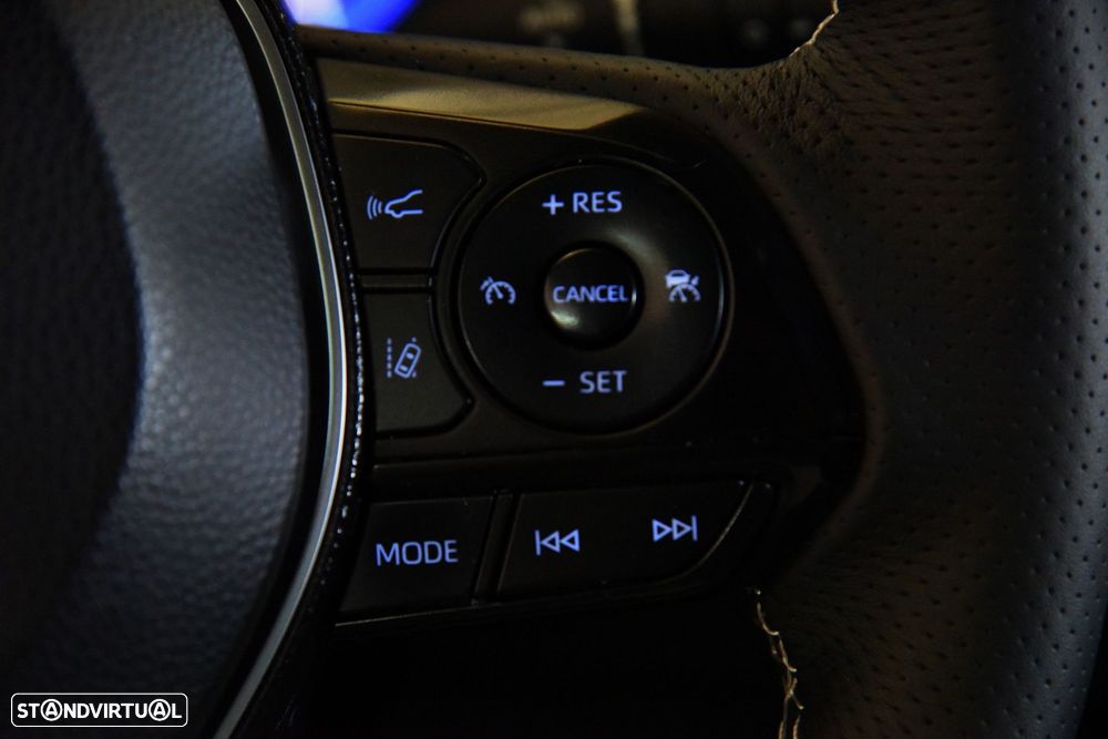 Toyota Corolla Touring Sports - 15