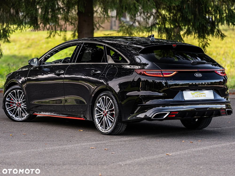 Kia ProCeed 1.6 T-GDI GT DCT - 16