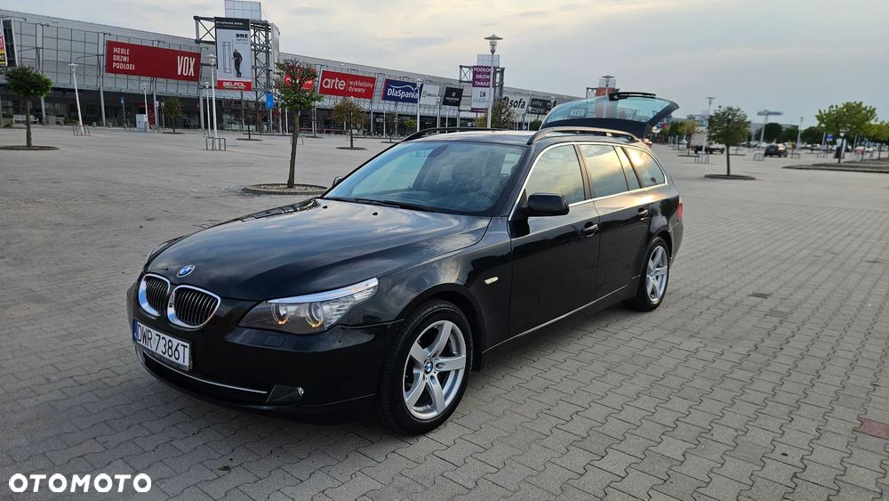 BMW Seria 5 525xi Edition Sport - 12